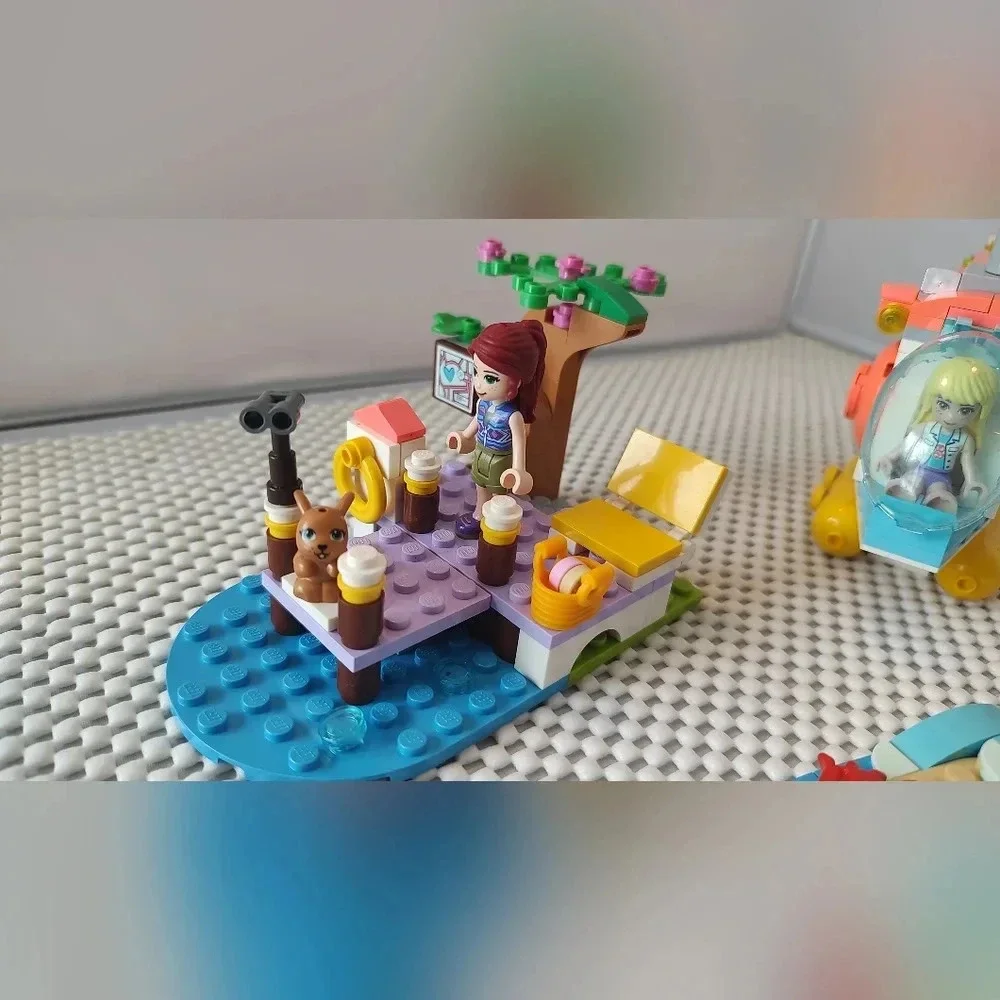 Lego Friends 41692 Vet Clinic Rescue Helicopter
